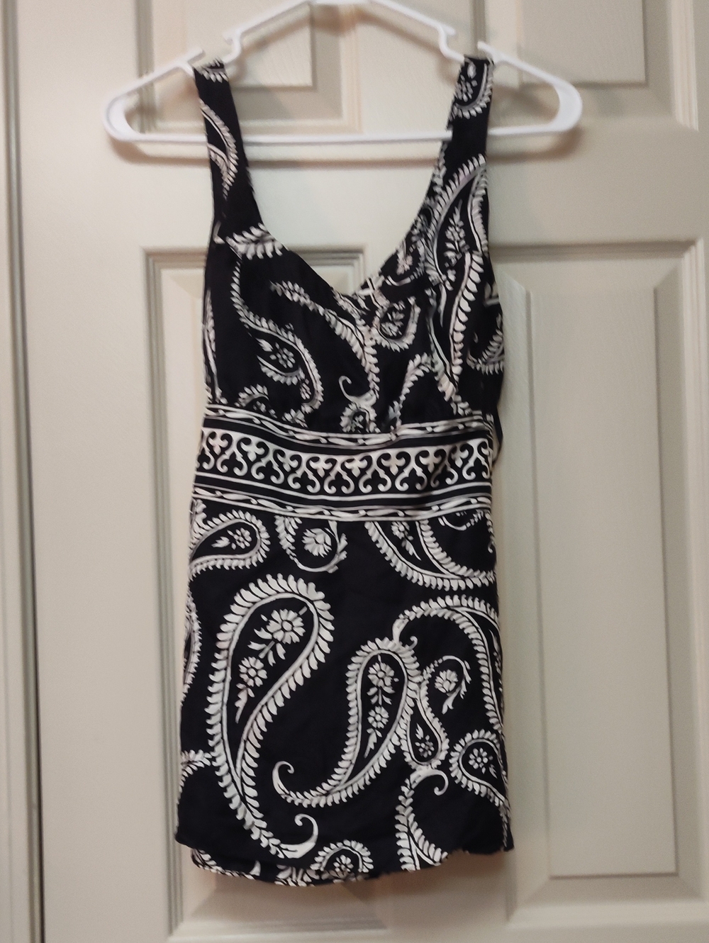 White House Black Market Black & White Paisley Mini Dress